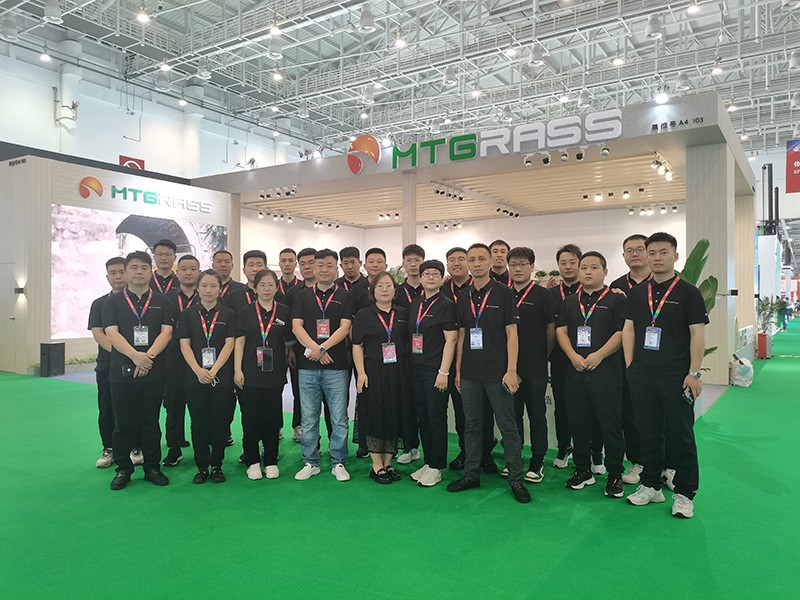 展会直击｜麦迪人造草坪华彩亮相第40届体博会