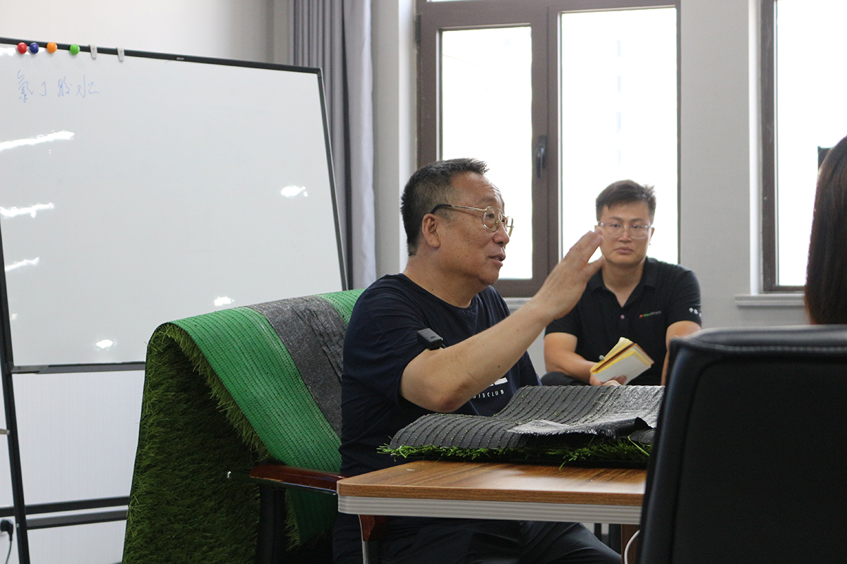 麦迪董事长亲自莅临石家庄办事处开展全员培训指导工作