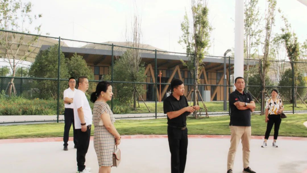 热烈祝贺河北省体育产业协会运动场地专委会换届大会圆满召开